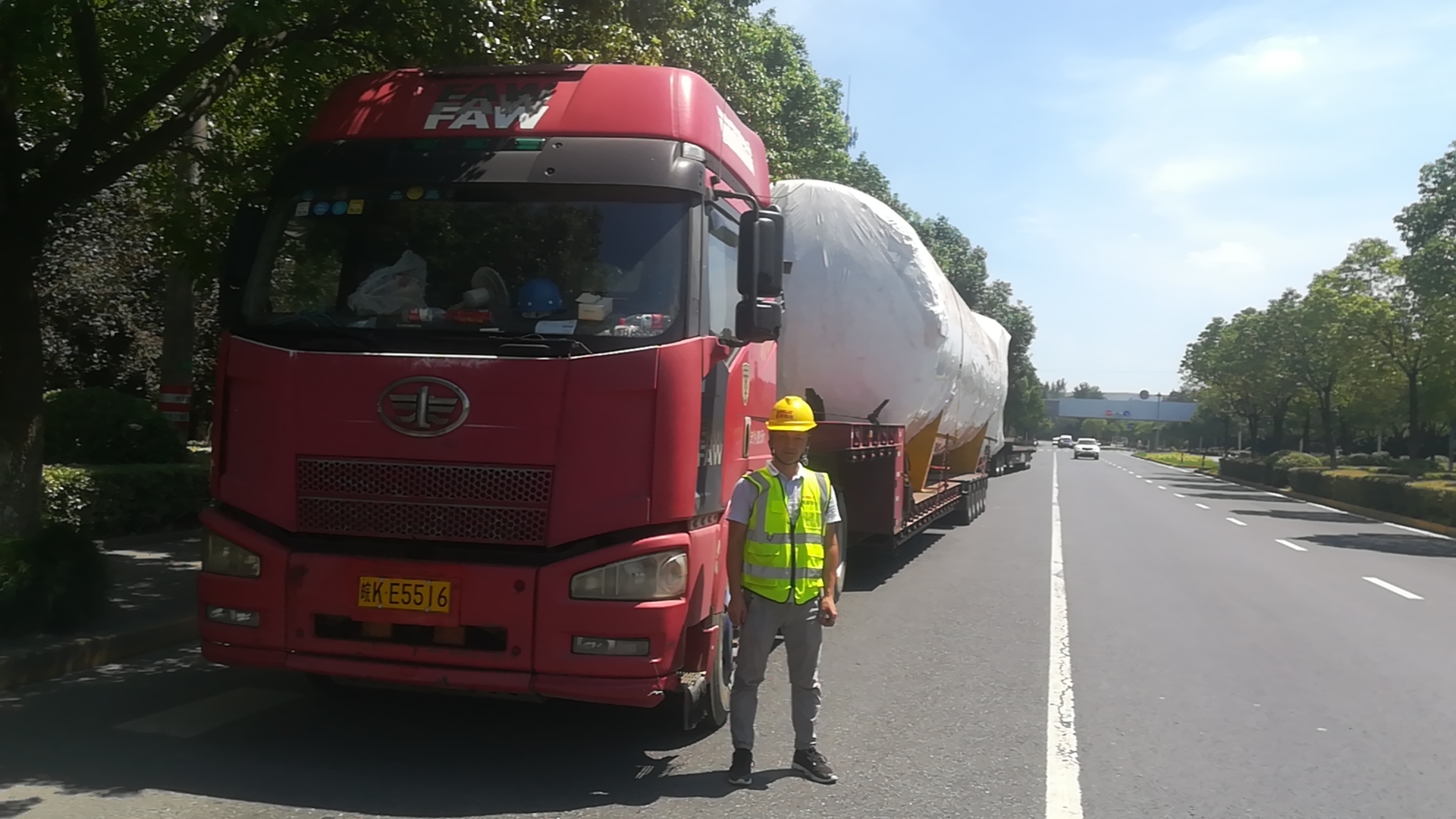 楚基超高超寬設備運輸