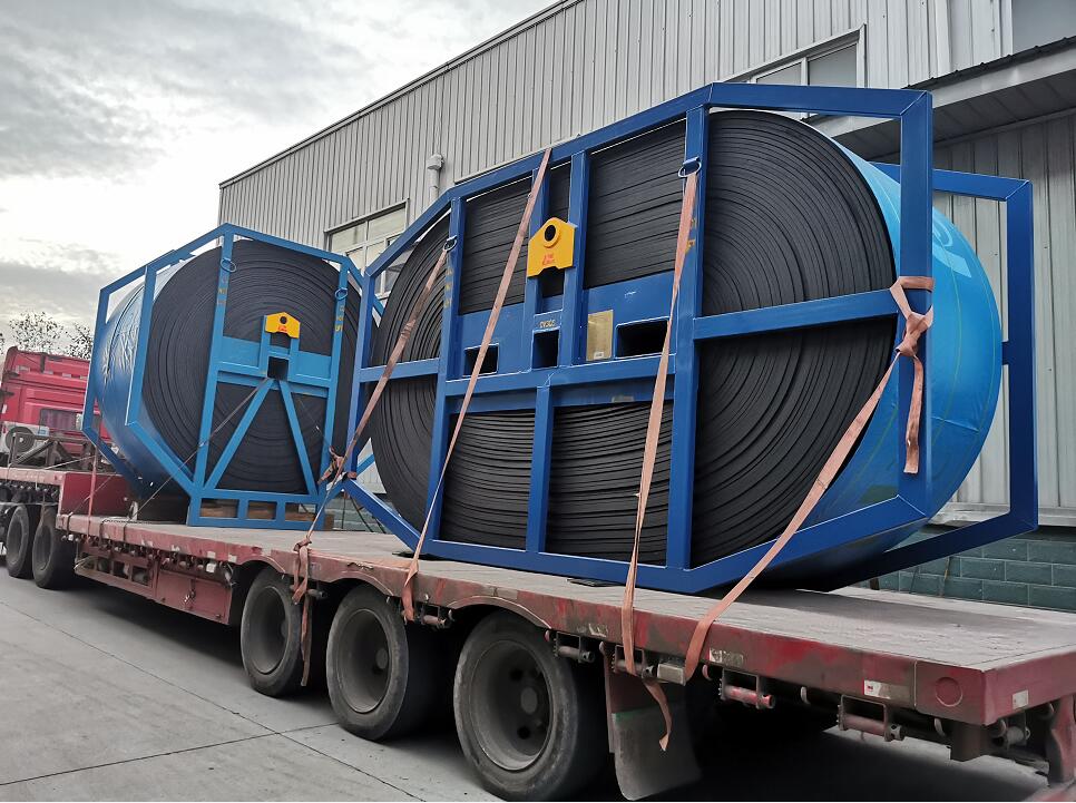 出口傳輸帶運輸，楚基物(wù)流